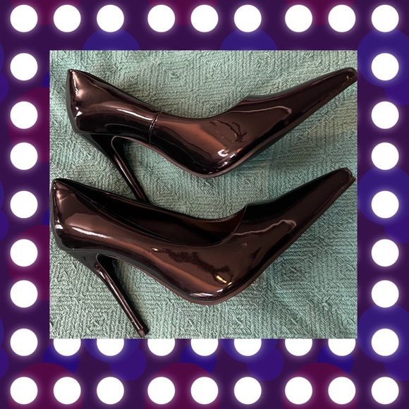 Black Patent Leather Frederick High Heels Pumps - Picture 6 of 6